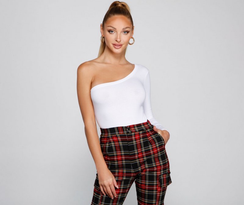 TableClothsUs A Trendy Vibe One-Shoulder Bodysuit