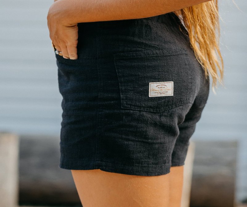 Women's Linen Shorts