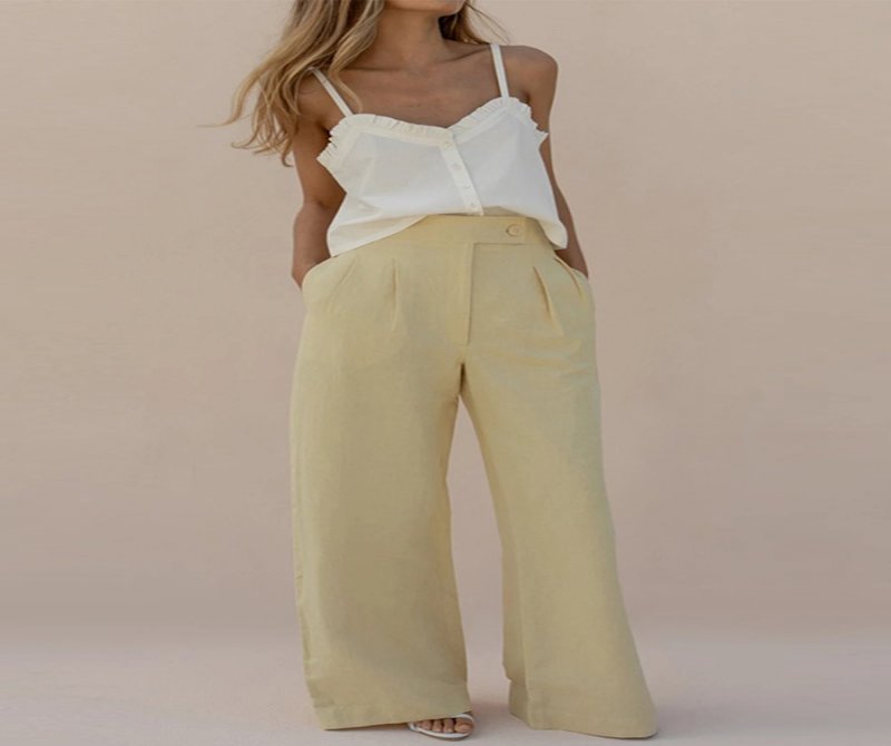 Solid Color V Neck Buttons Camisloe