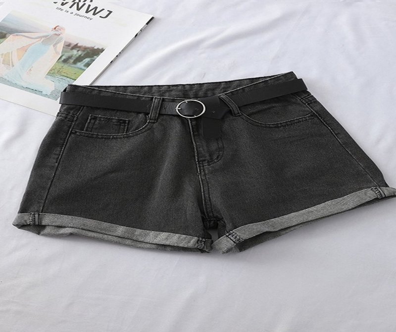 Retro Distressed Pocket Denim Shorts