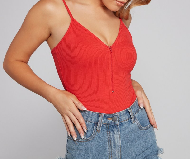 TableClothsUs Basic Zip-Front Ribbed Knit Bodysuit