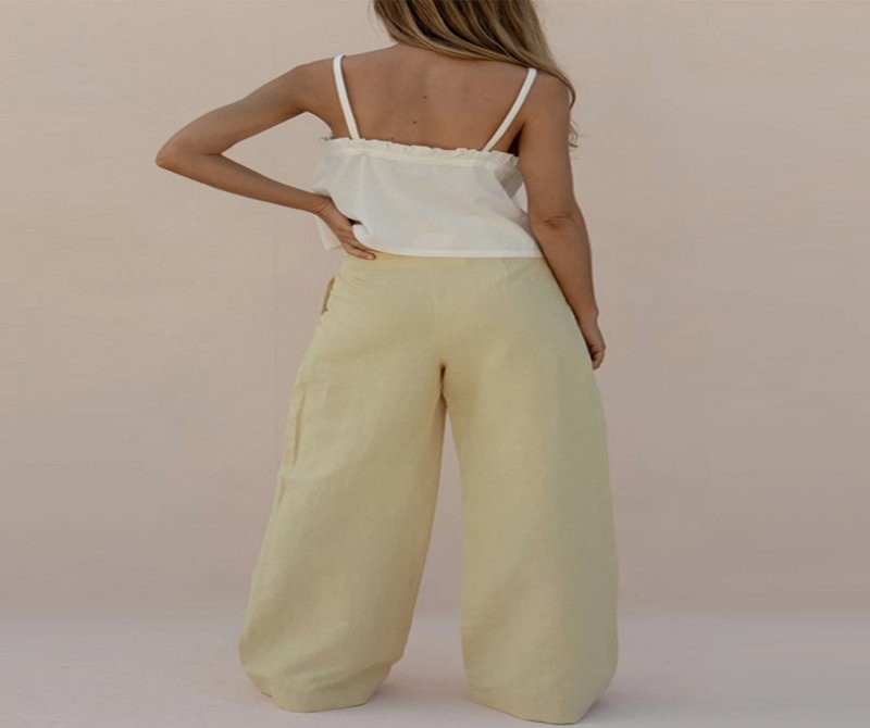 Solid Color V Neck Buttons Camisloe