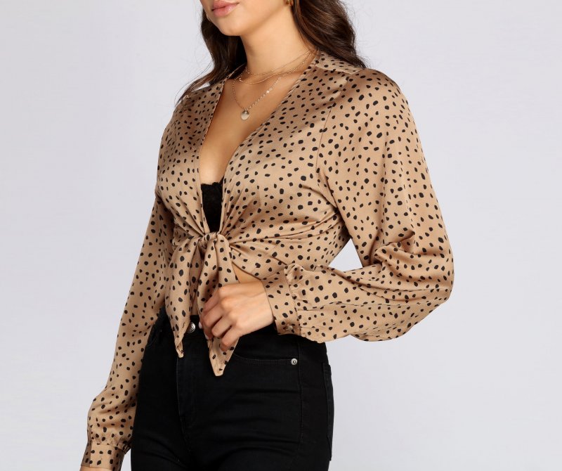 TableClothsUs Polka Dot Party Tie Front Top