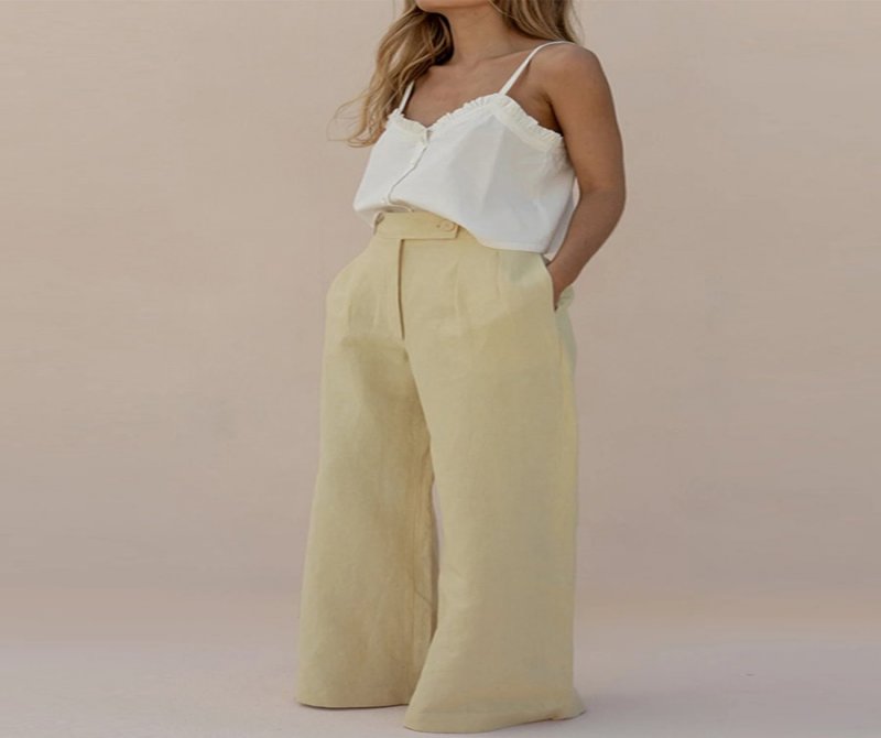 Solid Color V Neck Buttons Camisloe