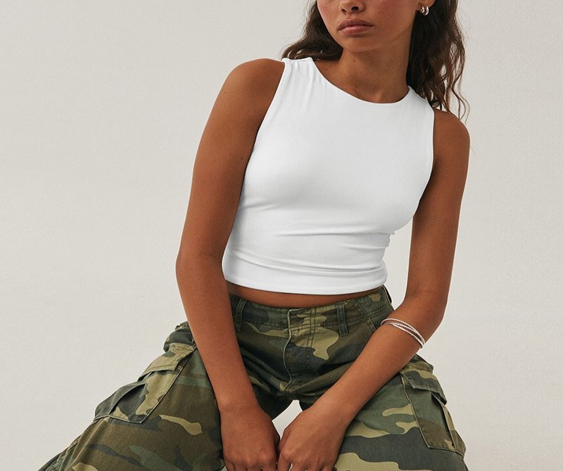 Sexy Midriff-baring Sleeveless Tight-fitting Top, Round-neck Racer-neck Tank Top Worn As An Outer Layer
